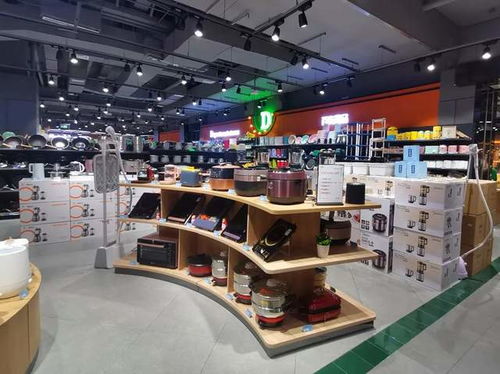 信譽樓超市豐收店盛大開業 全新形象助力首日銷售冠軍，寶騏助力家居用品創新高峰